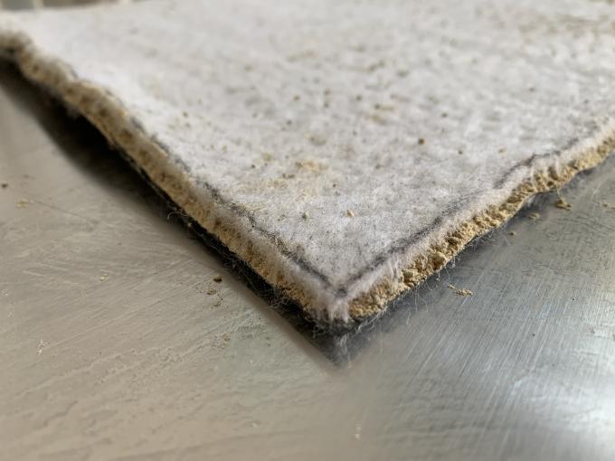 Bentoniet Geotextiel voor vijvervoering Natuurlijke natrium bentoniet Geosynthetische kleivoering 2