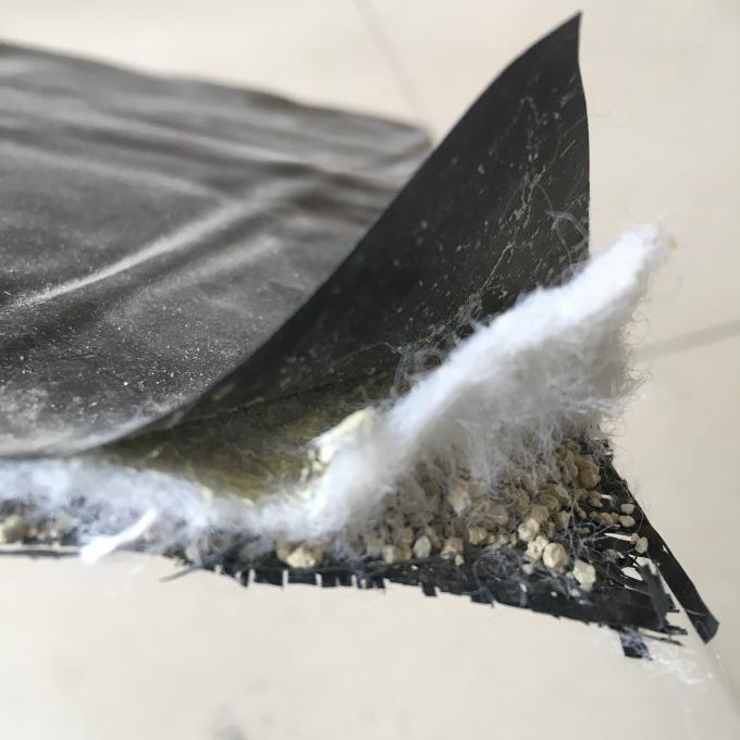 Bentoniet Geotextiel voor vijvervoering Natuurlijke natrium bentoniet Geosynthetische kleivoering 3