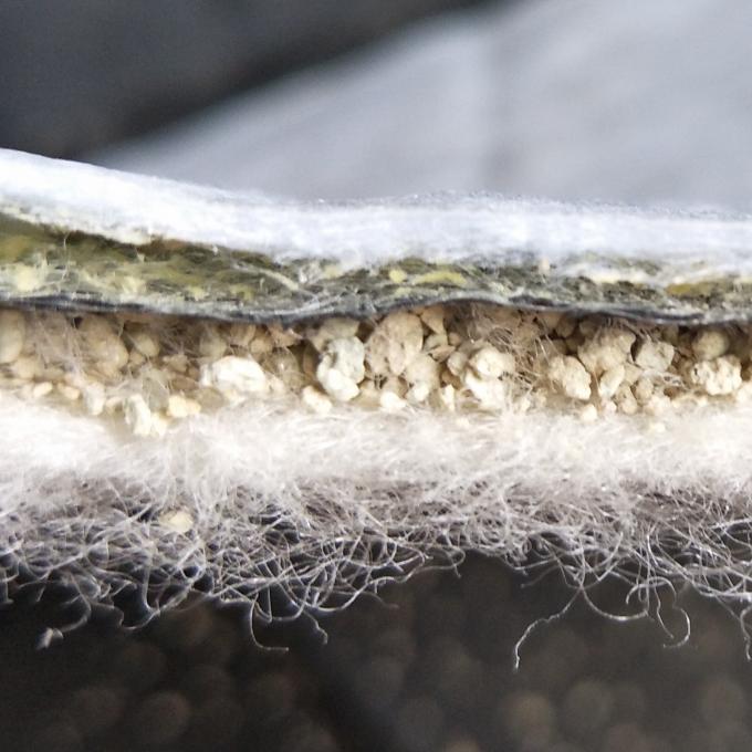 Bentoniet Geotextiel voor vijvervoering Natuurlijke natrium bentoniet Geosynthetische kleivoering 7