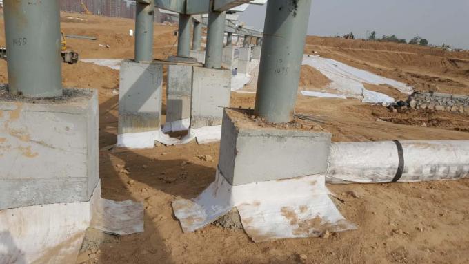 Bentoniet Geotextiel voor vijvervoering Natuurlijke natrium bentoniet Geosynthetische kleivoering 11