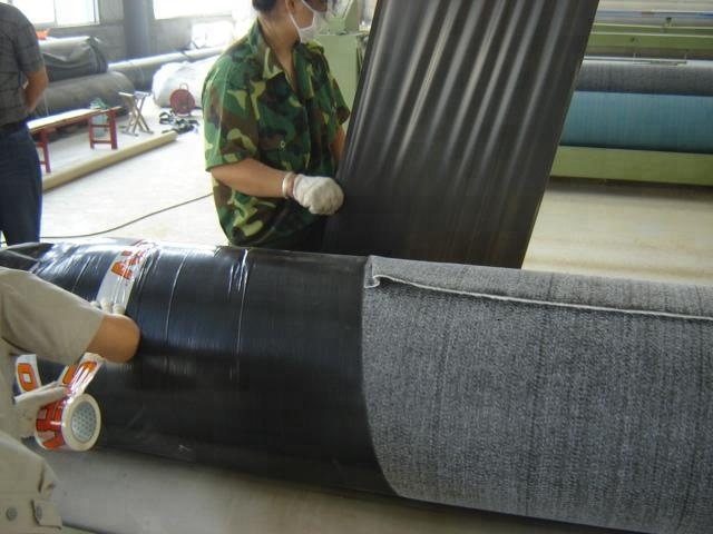 Waterdicht bentoniet pad met PE-gecoate geosynthetische kleivoering GCL en HDPE membraan 4